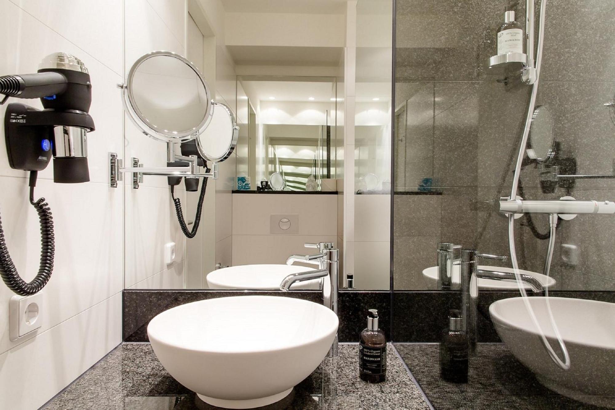 Motel One Wuerzburg Dış mekan fotoğraf
